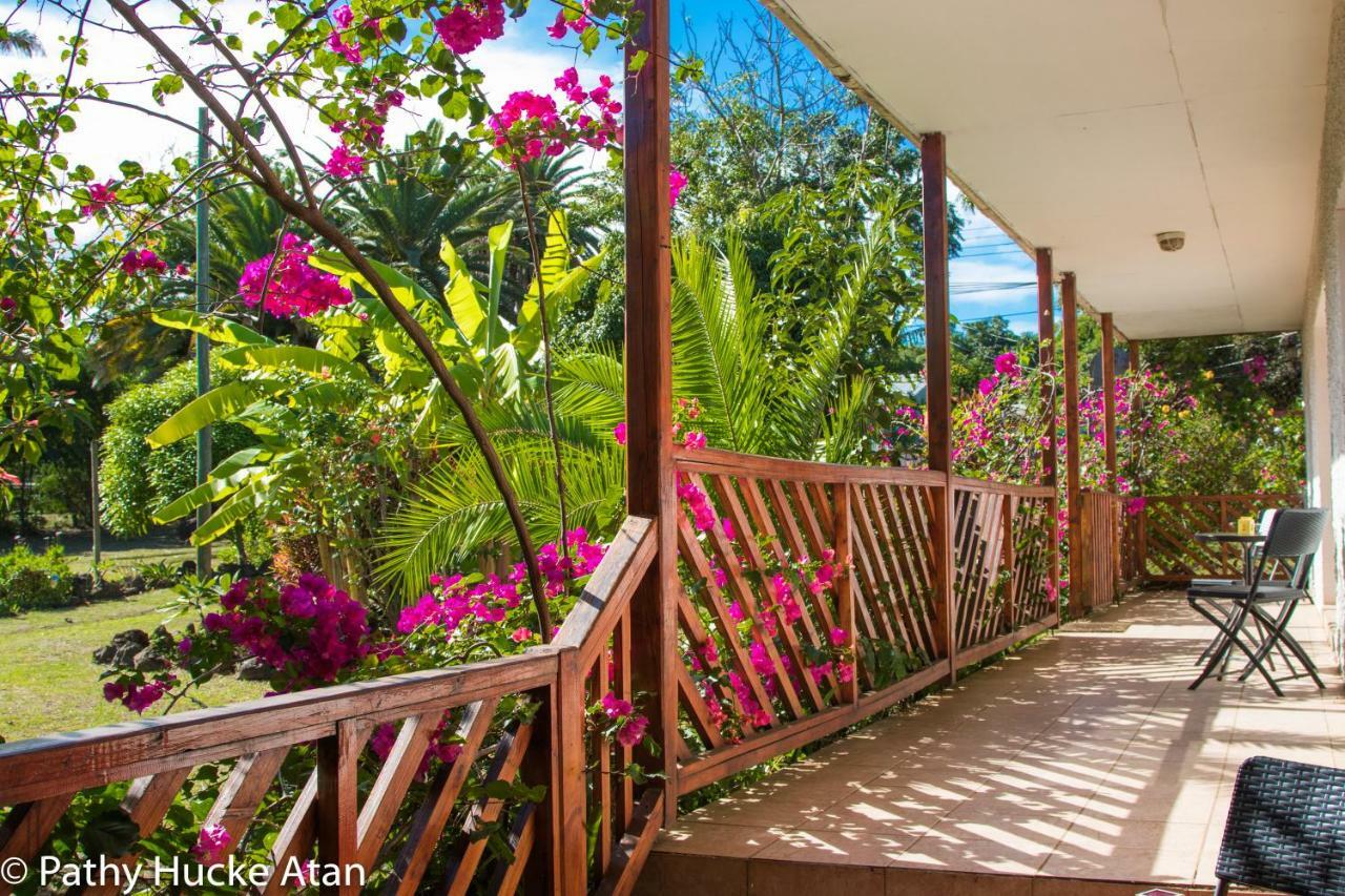 Kahina Lodge Hanga Roa Exterior photo
