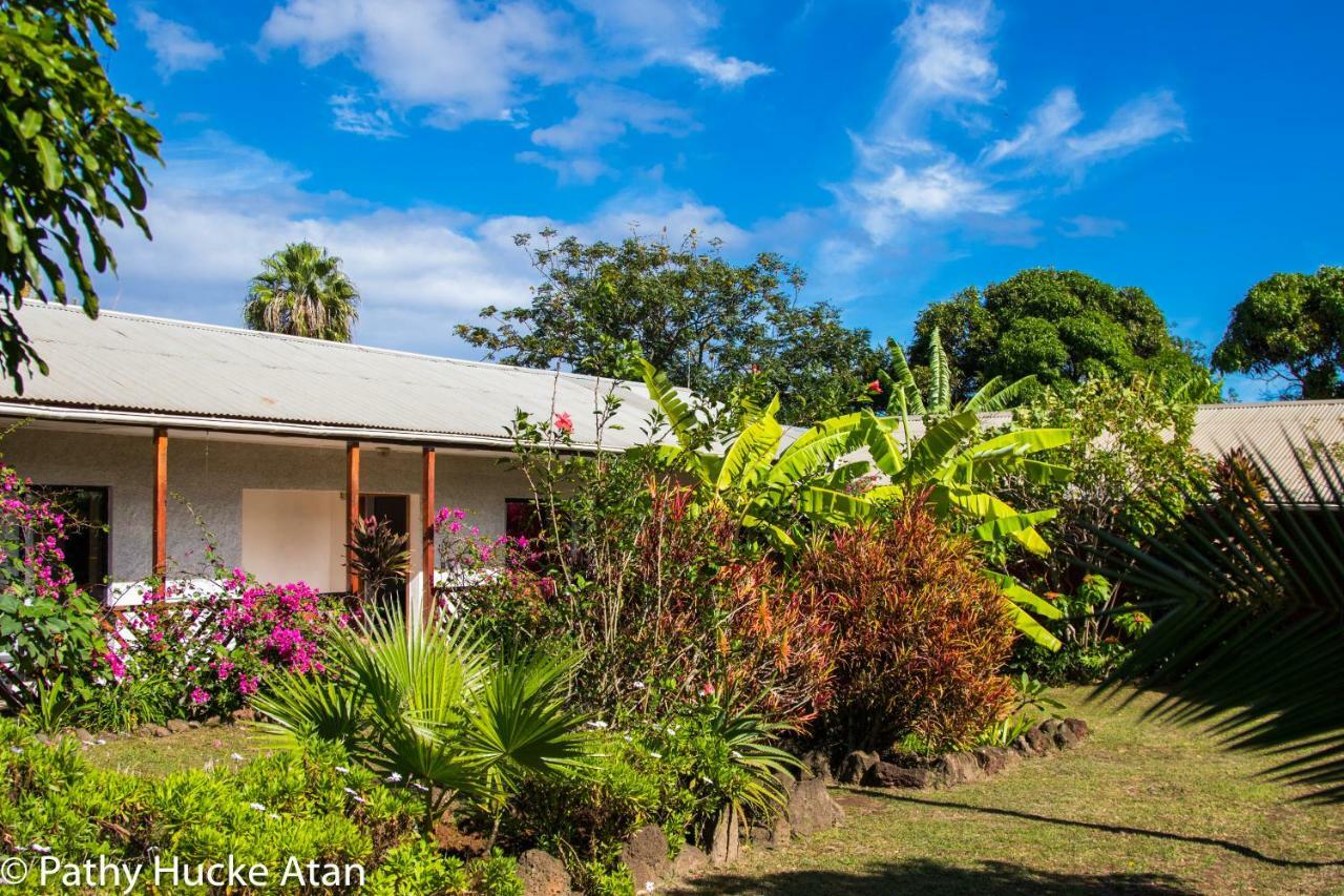 Kahina Lodge Hanga Roa Exterior photo